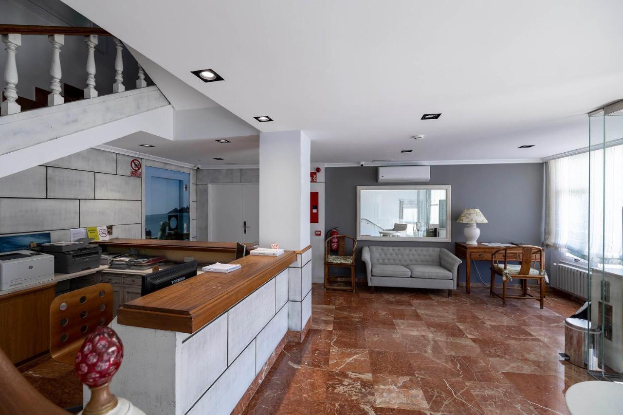 Apartamentos Rotilio Sanxenxo Eksteriør bilde